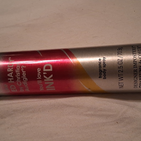 Ed Hardy Like Pink Fragrance Body Spray - Picture 3 of 4